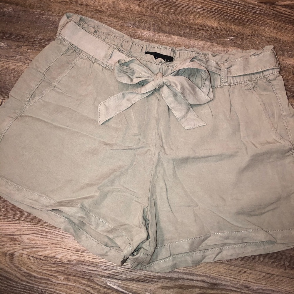 Light olive green baggy shorts